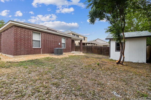 4742 Highland Farm, San Antonio, TX 78244 - view of yard featuring an outbuilding and central air condition unit