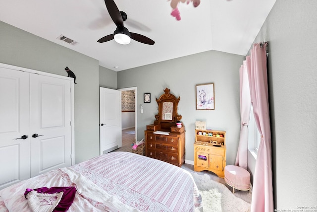 5483 Jasmine, Bulverde, TX 78163 - bedroom featuring a closet, ceiling fan, and baseboards