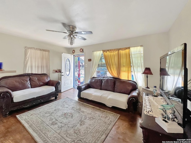 410 W Dickson, San Antonio, TX 78214 - living area with a ceiling fan