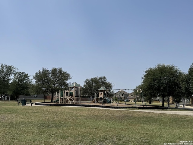 5726 Ivans Farm, San Antonio, TX 78244 - community playground with a yard
