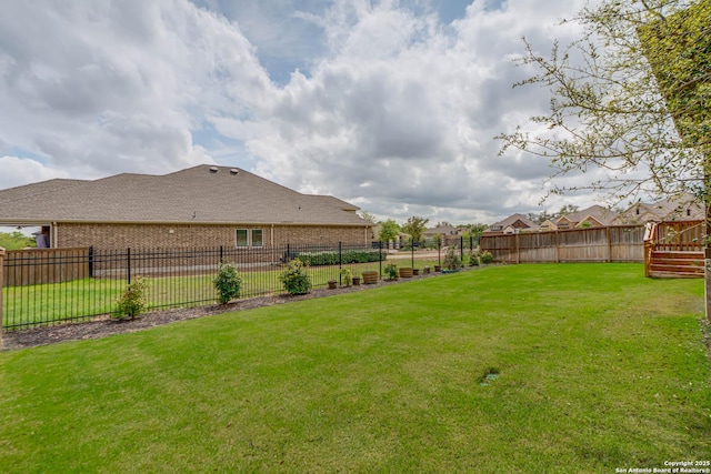 22806 Rio Salado, San Antonio, TX 78261 - view of fenced backyard