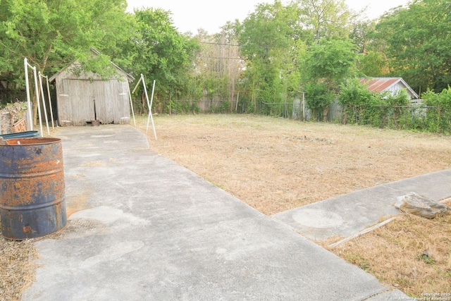 418 Cavalier, San Antonio, TX 78225 - view of yard with a patio area