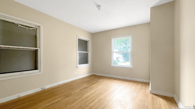 310 Merry Ann, San Antonio, TX 78223 - empty room featuring light wood-style flooring and baseboards