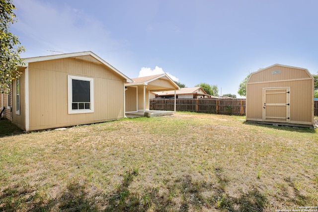 3258 Twining, San Antonio, TX 78211 - view of yard