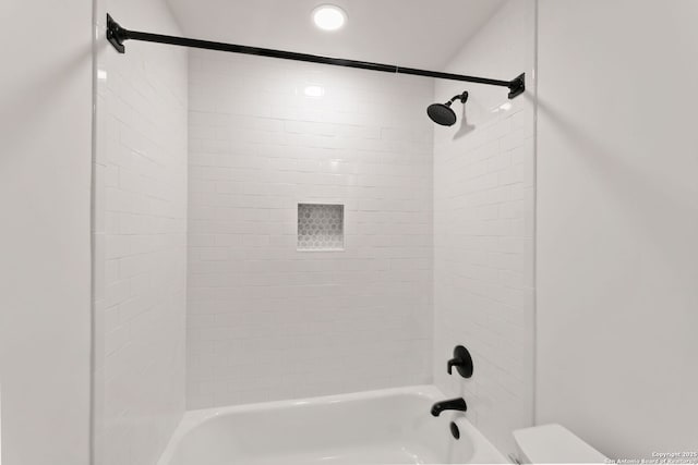 2718 Old Field Dr Unit 101, San Antonio, TX 78247 - bathroom with shower / bathtub combination and toilet