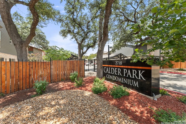 2718 Old Field Dr Unit 101, San Antonio, TX 78247 - view of community / neighborhood sign