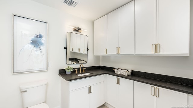 3140 Westview Dr, Canyon Lake, TX 78133 - bathroom with toilet and vanity