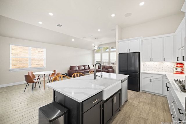 529 Huntwick, Boerne, TX 78006 - kitchen featuring a sink, stainless steel appliances, a ceiling fan, white cabinets, and a center island with sink