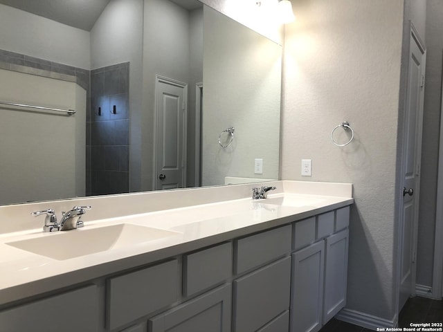 8922 Trail Dust, San Antonio, TX 78254 - full bath with double vanity