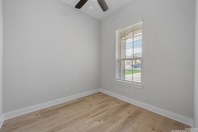 204 Azalea Aly, Castroville, TX 78009 - unfurnished room featuring light wood-style flooring, ceiling fan, baseboards, and lofted ceiling