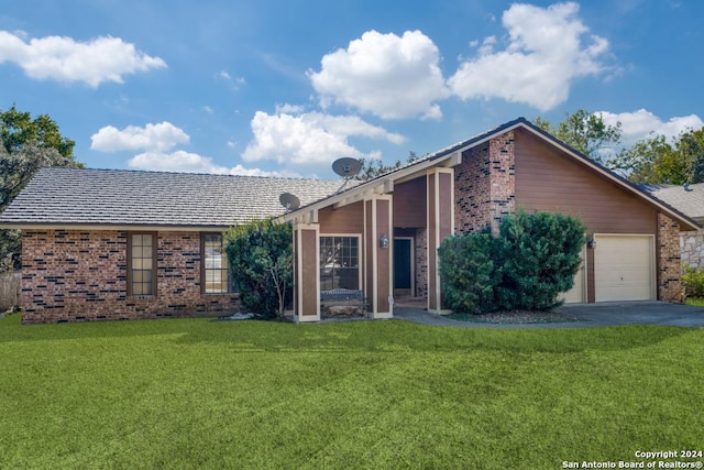 2514 Silver Rdg, San Antonio, TX 78232 - mid-century inspired home with brick siding, a garage, and a front lawn