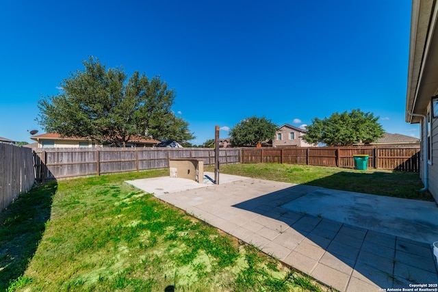 7735 Brisbane Bnd, Converse, TX 78109 - view of yard featuring a patio area