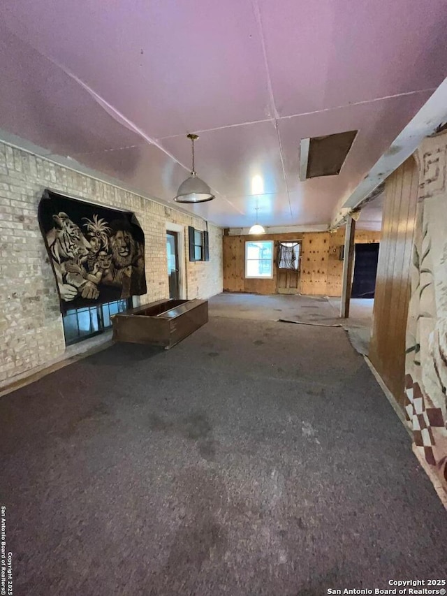 512 Brown Ln, Floresville, TX 78114 - view of below grade area