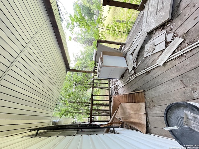726 Price, San Antonio, TX 78211 - view of wooden terrace