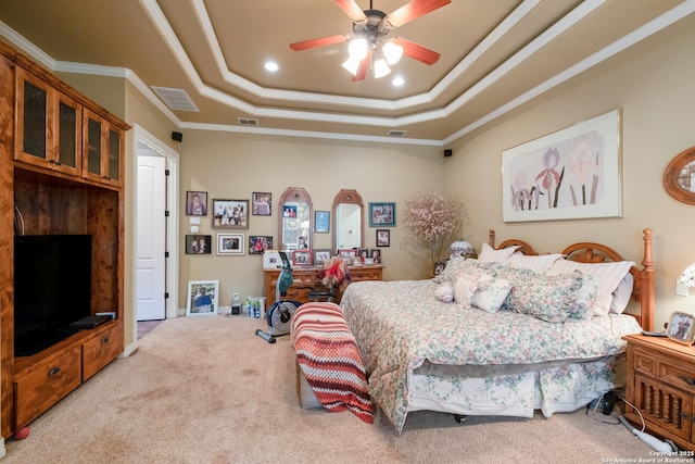 10402 Oak Forest Way, New Braunfels, TX 78132 - carpeted bedroom featuring ornamental molding, recessed lighting, and ceiling fan