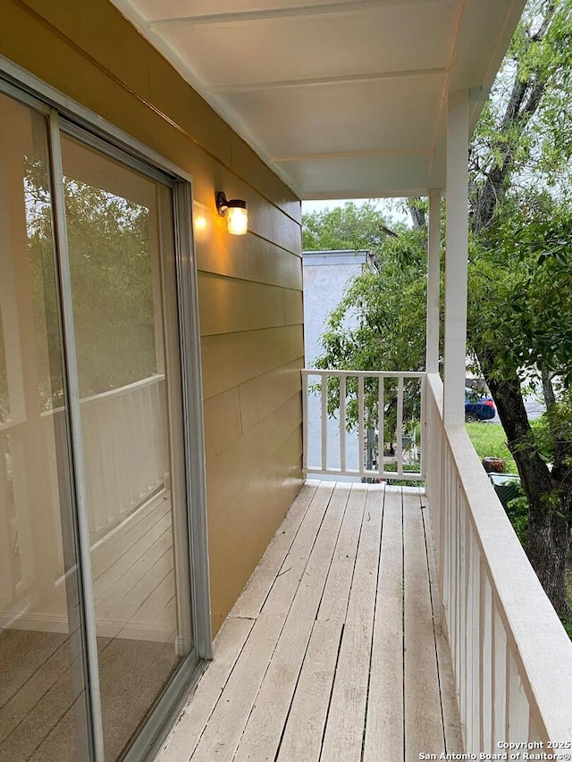 1336 Churing, San Antonio, TX 78245 - view of balcony