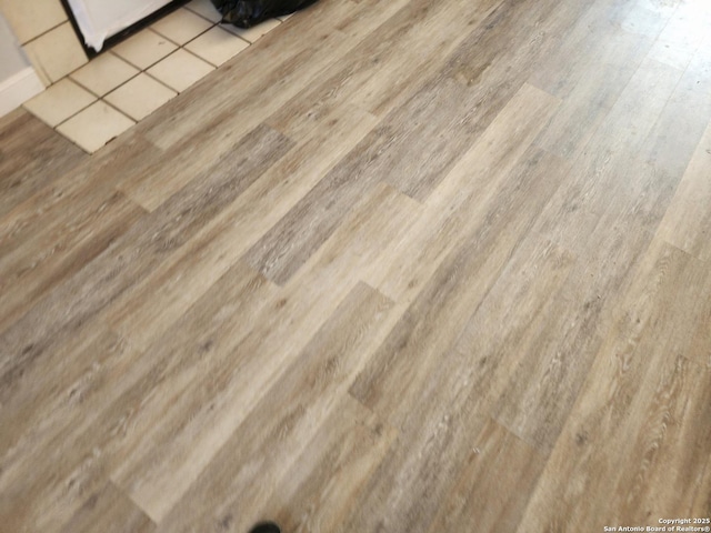 2960 Ash Fld, San Antonio, TX 78245 - detailed view of wood finished floors