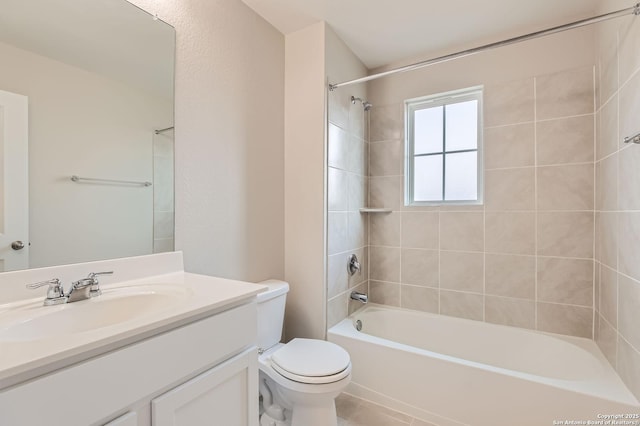 4811 Tee Box Ct, San Antonio, TX 78261 - full bathroom featuring toilet, vanity, and shower / tub combination