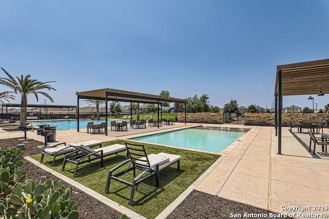 14370 Palm, San Antonio, TX 78253 - swimming pool with a pergola and a patio area