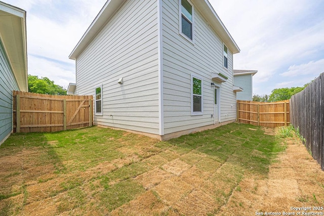 324 Mar Hl, Seguin, TX 78155 - view of back of house