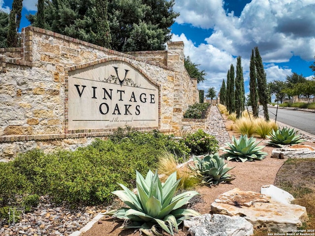 562 Orchard Way, New Braunfels, TX 78132 - view of community sign