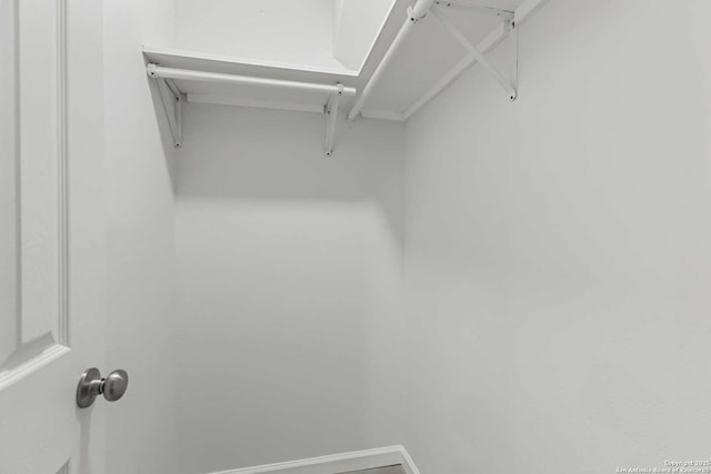 1711 Hermine, San Antonio, TX 78201 - view of spacious closet
