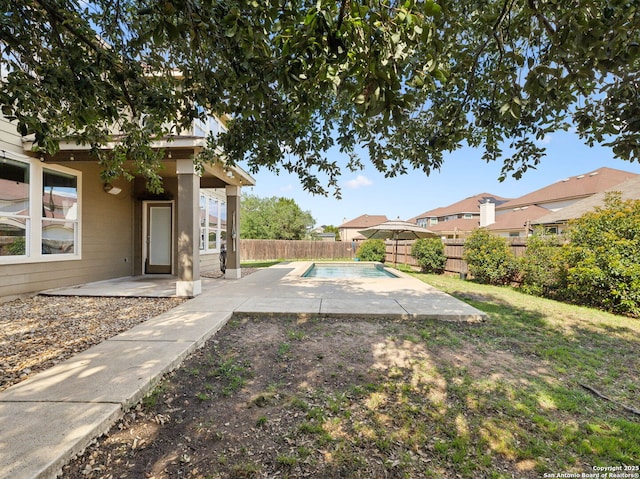 20310 Roche Oak, San Antonio, TX 78259 - fenced backyard featuring a patio