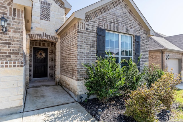 7421 Cimarron Lk, Boerne, TX 78015 - property entrance featuring brick siding and a garage