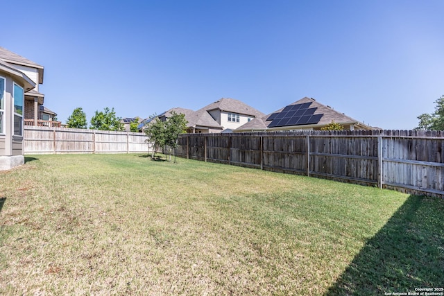 7421 Cimarron Lk, Boerne, TX 78015 - view of yard