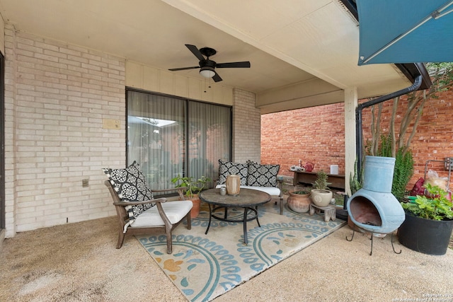 6210 Meadow Grv, Windcrest, TX 78239 - view of patio with a ceiling fan