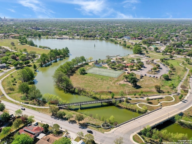 1947 W French Pl, San Antonio, TX 78201 - aerial view of property and surrounding area with a nearby body of water