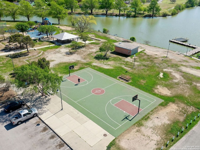 1947 W French Pl, San Antonio, TX 78201 - view of sport court featuring community basketball court and a water view