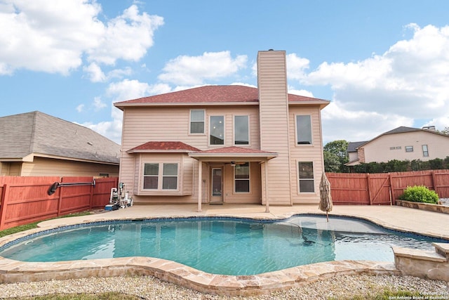 5514 Waldon Walk, San Antonio, TX 78261 - view of swimming pool featuring a patio, a fenced backyard, and a ceiling fan