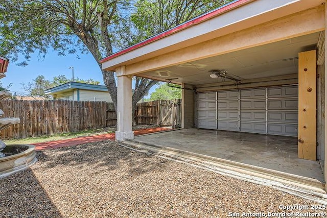 6862 Maple Spgs Unit 6862, San Antonio, TX 78249 - view of garage