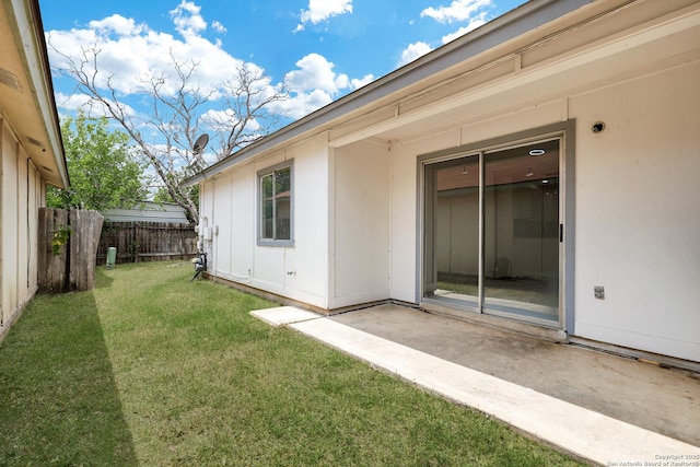 7311 Lansbury Dr, San Antonio, TX 78250 - view of yard with a patio area