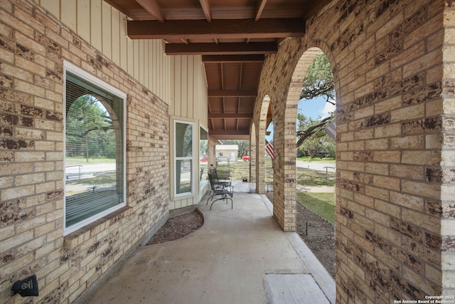 102 Southgate, Pleasanton, TX 78064 - view of porch