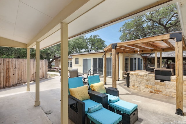 102 Southgate, Pleasanton, TX 78064 - view of patio