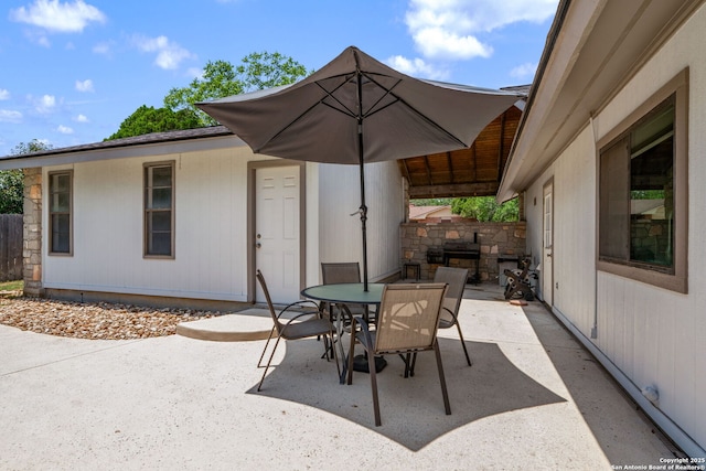 2102 Oak Wild St, San Antonio, TX 78232 - view of patio with outdoor dining area