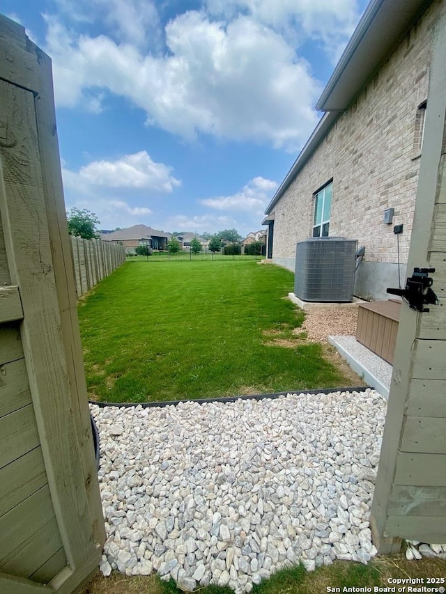 1185 Abelia, New Braunfels, TX 78132 - view of yard with central AC