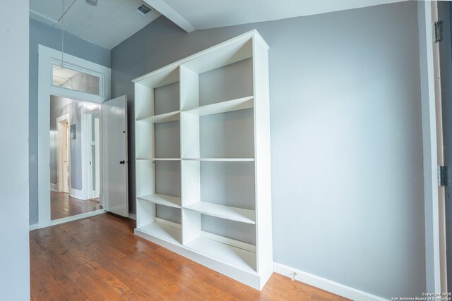 2007 S Presa, San Antonio, TX 78210 - view of closet