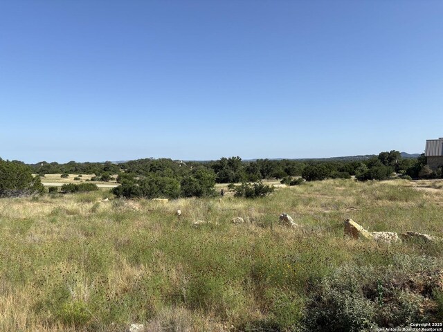 717 Palomino Spgs, Bandera, TX 78003