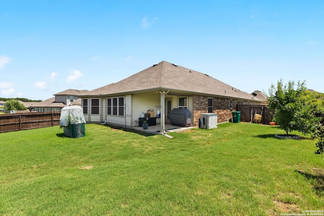 122 Braeburn, Boerne, TX 78015 - rear view of house with a patio area
