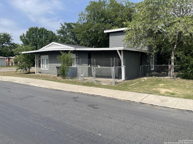 1538 Thorain, San Antonio, TX 78201 - view of front of property featuring a gate