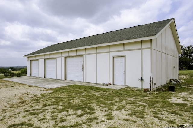 187 Tracks Trl, Center Point, TX 78010 - view of detached garage