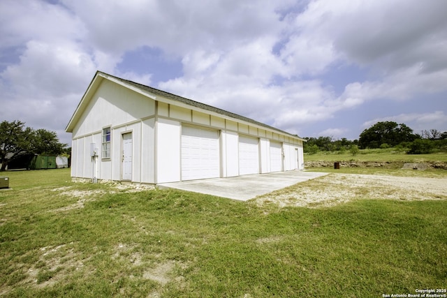 187 Tracks Trl, Center Point, TX 78010 - view of detached garage