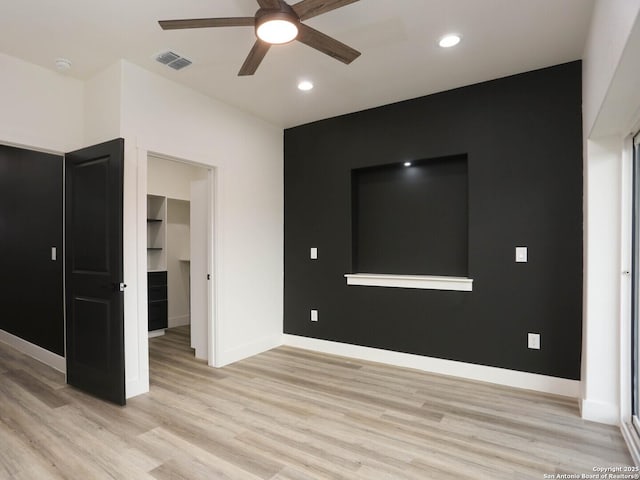 130 E Lachapelle, San Antonio, TX 78204 - spare room with a ceiling fan, light wood finished floors, baseboards, and recessed lighting