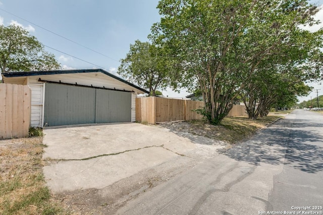 602 John Page, San Antonio, TX 78228 - view of detached garage