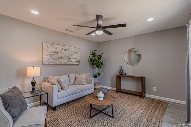 4935 Bartmer Ave, San Antonio, TX 78228 - living area featuring ceiling fan, wood finished floors, and recessed lighting