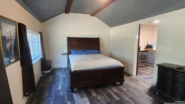12151 Park Road 37, Lakehills, TX 78063 - bedroom featuring dark wood-style flooring and baseboards