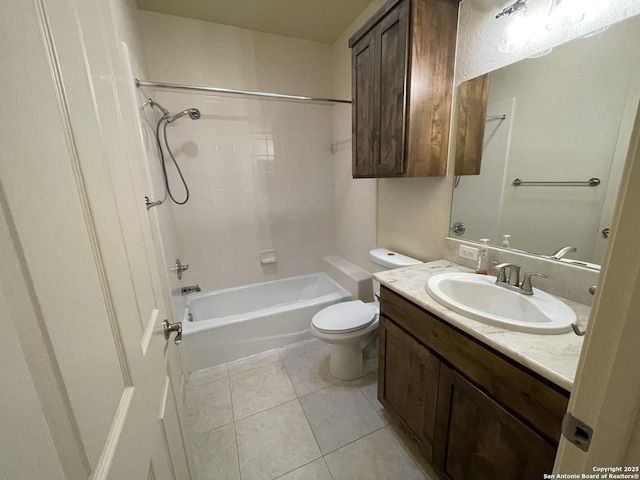 104 W W Unit 104, Comfort, TX 78013 - full bath featuring toilet, tile patterned floors, vanity, and tub / shower combination